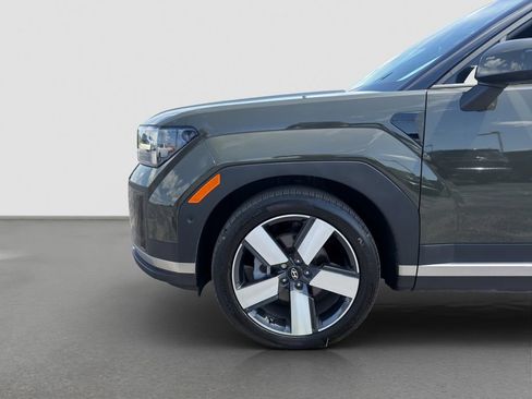 Used 2025 Hyundai Santa Fe Limited AWD/4WD image 22