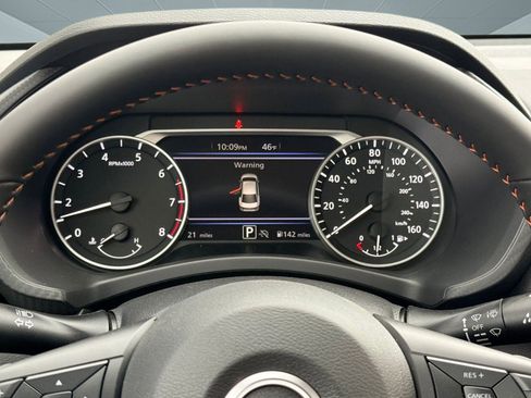 New 2025 Nissan Sentra SR image 19