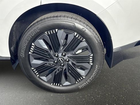 New 2026 Nissan Murano Platinum w/ Cargo Package AWD/4WD image 32