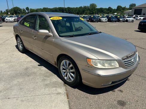 Used 2007 Hyundai Azera Limited FWD image 3