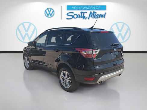 Used 2018 Ford Escape SEL image 5