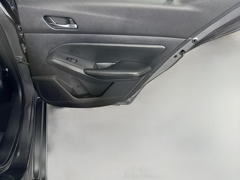 Used 2020 Nissan Altima 2.5 S FWD image 28