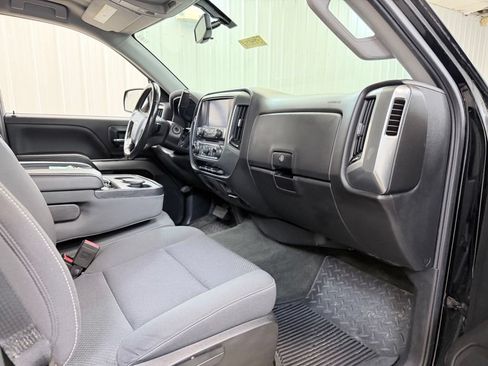 Used 2018 Chevrolet Silverado 1500 LT w/ All Star Edition AWD/4WD image 30