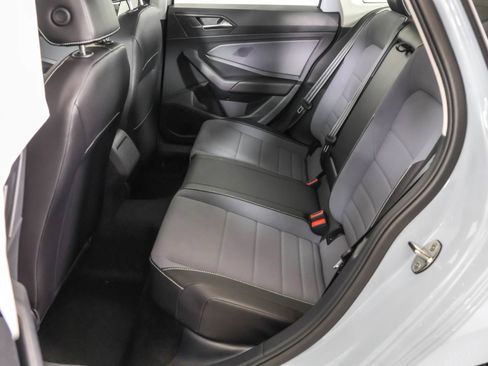 New 2026 Volkswagen Jetta SE FWD image 33