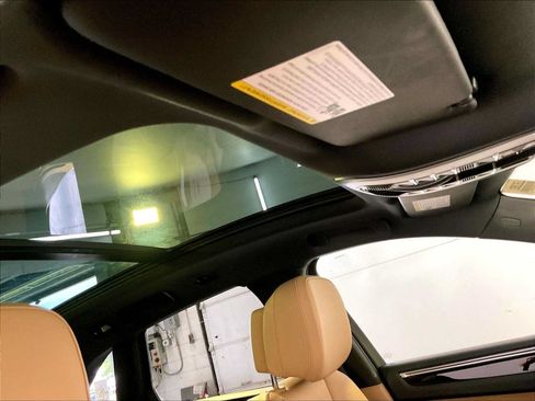 Certified 2020 Porsche Macan AWD/4WD image 20