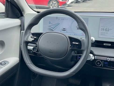 Used 2024 Hyundai Ioniq 5 SEL AWD/4WD image 12