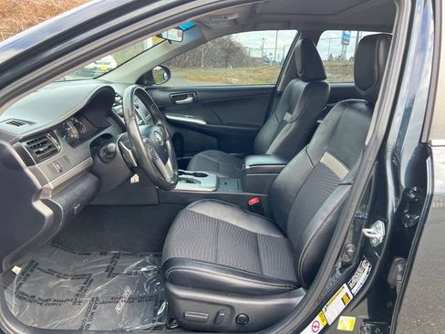 Used 2013 Toyota Camry SE image 15
