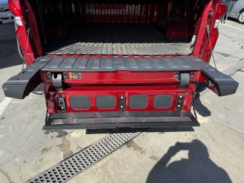 Used 2022 Chevrolet Silverado 1500 LTZ w/ LTZ Premium Package image 31