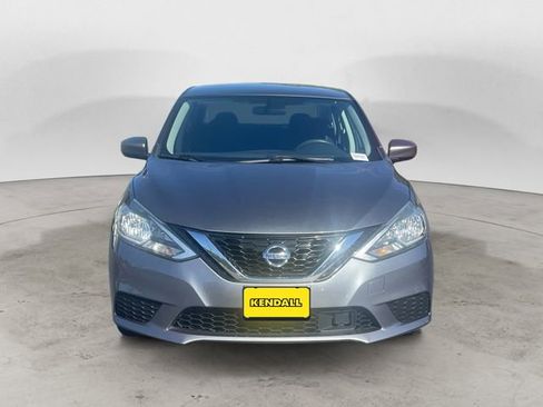 Used 2018 Nissan Sentra S image 8