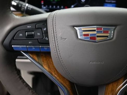 Used 2022 Cadillac Escalade ESV Sport Platinum AWD/4WD image 14