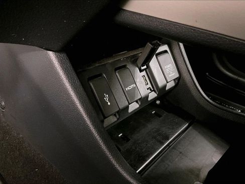 Used 2016 Honda HR-V EX image 35