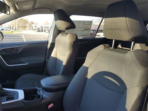 New 2025 Toyota RAV4 LE image 17
