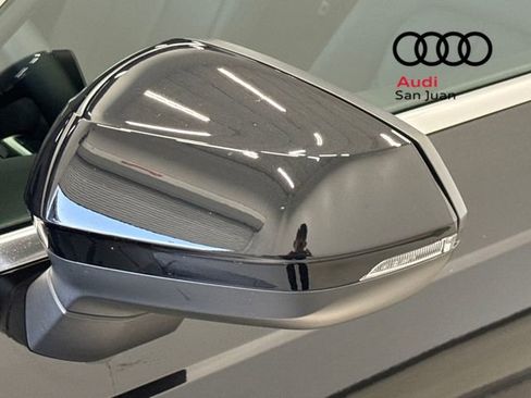 Used 2025 Audi Q3 2.0T Premium w/ Convenience Package image 9