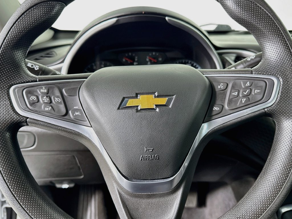 Used 2022 Chevrolet Malibu LT FWD image 37