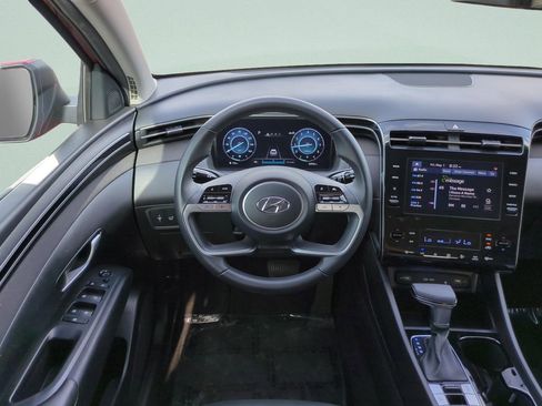 Certified 2023 Hyundai Tucson SEL w/ Convenience Package FWD image 12