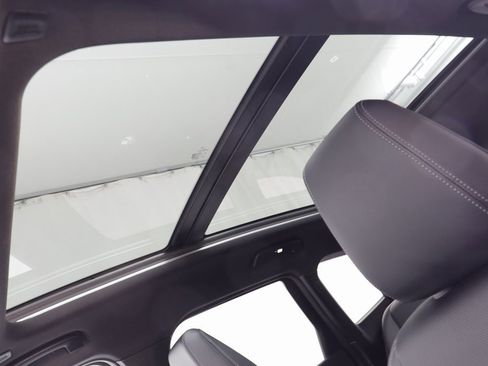 Certified 2025 BMW X1 xDrive28i image 15