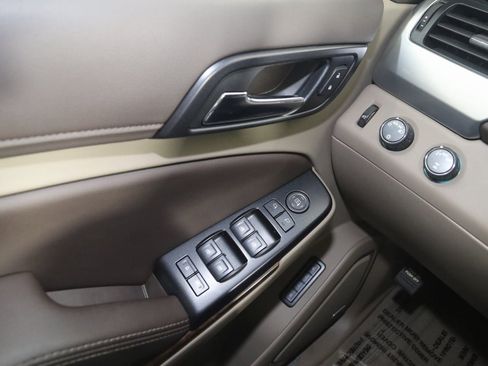 Used 2019 Chevrolet Tahoe LT AWD/4WD image 25