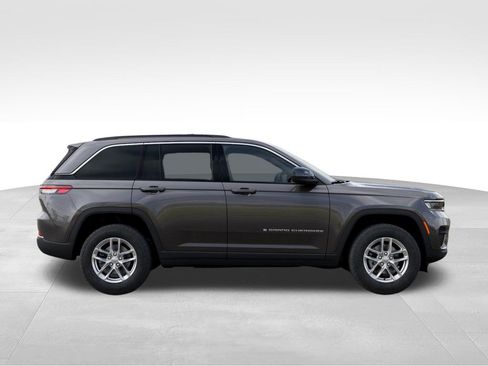 New 2026 Jeep Grand Cherokee Laredo X AWD/4WD image 21