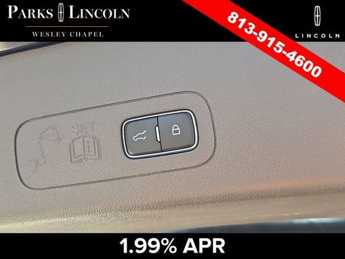 Certified 2023 Lincoln Aviator Reserve w/ Equipment Group 201A RWD image 9