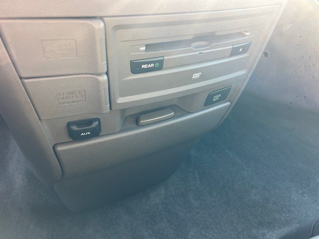 Used 2015 Honda Odyssey Touring image 35