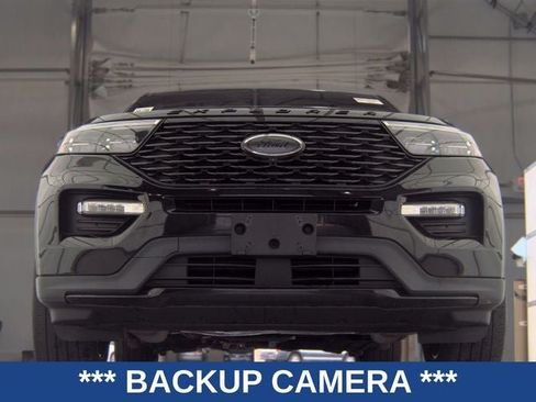 Used 2023 Ford Explorer ST-Line w/ Class IV Trailer Tow Package AWD/4WD image 3