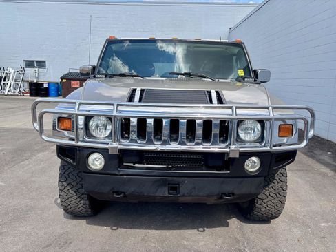 Used 2005 HUMMER H2 w/ Preferred Equipment Group AWD/4WD image 14