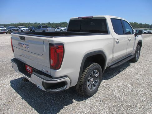 New 2026 GMC Sierra 1500 AT4 w/ AT4 Premium Package AWD/4WD image 4