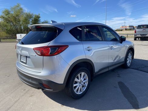Used 2016 MAZDA CX-5 Touring image 5