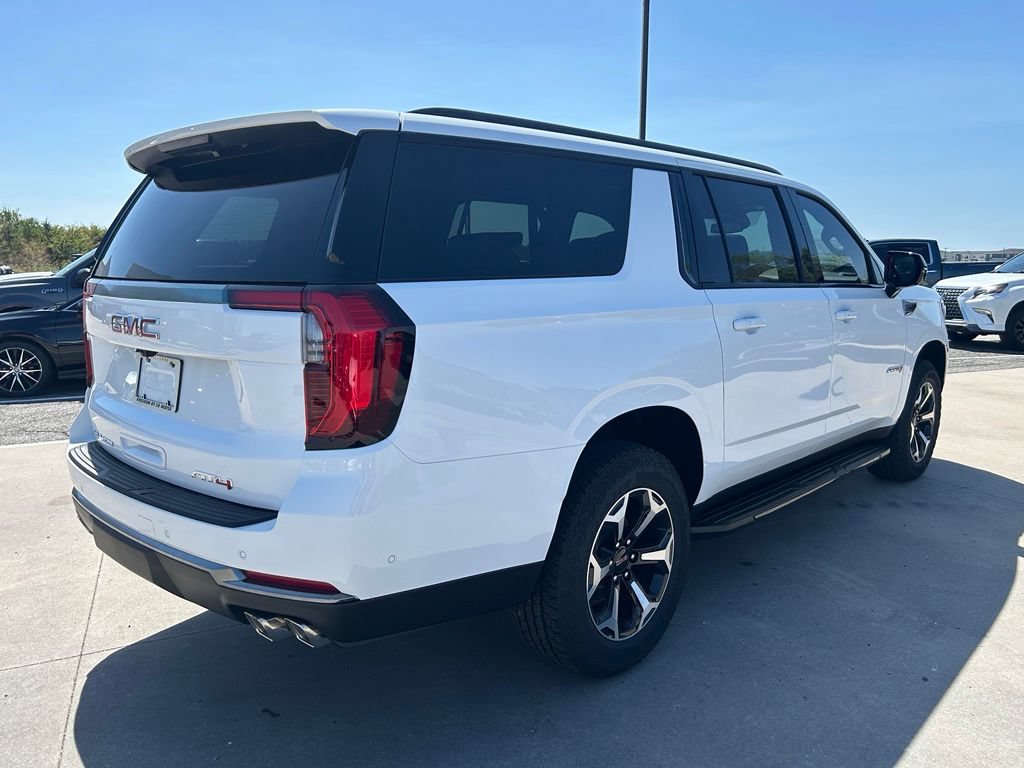 New 2026 GMC Yukon XL AT4 AWD/4WD image 5