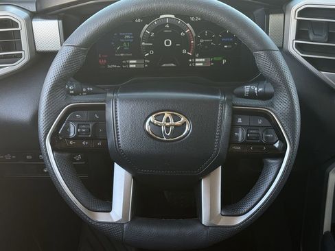 Used 2024 Toyota Tundra Limited AWD/4WD image 15