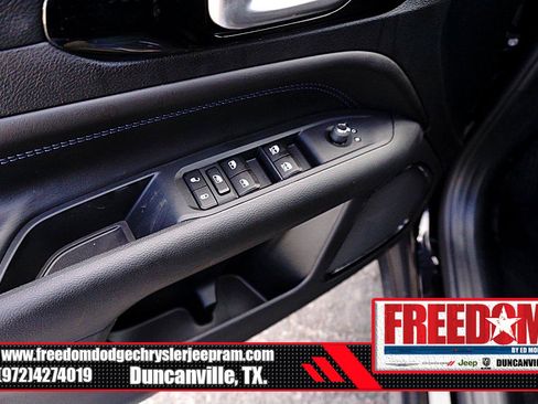 New 2026 Jeep Compass Latitude AWD/4WD image 39