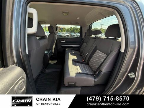 Used 2018 Toyota Tundra SR5 w/ SR5 Upgrade Package AWD/4WD image 25