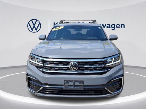 Used 2022 Volkswagen Atlas Cross Sport SEL R-Line AWD/4WD image 2