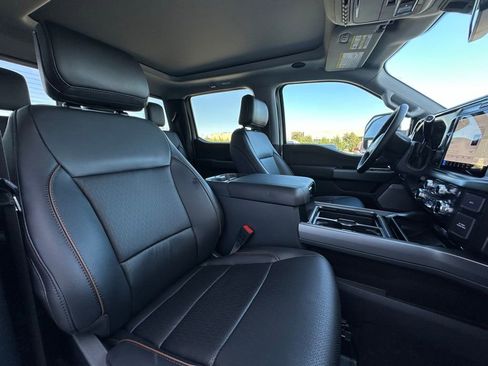 New 2026 Ford F250 Lariat w/ Black Appearance Package image 49