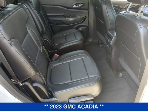 Used 2023 GMC Acadia SLT AWD/4WD image 20