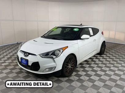Used 2014 Hyundai Veloster w/ Technology Package 03