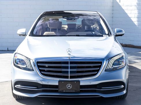 Used 2020 Mercedes-Benz S 560 Sedan image 4