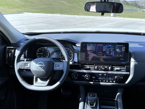New 2026 Nissan Pathfinder SV AWD/4WD image 15