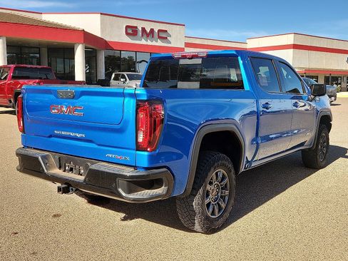 Used 2024 GMC Sierra 1500 AT4X image 4