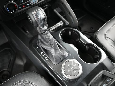 New 2025 Ford Bronco Badlands AWD/4WD image 15