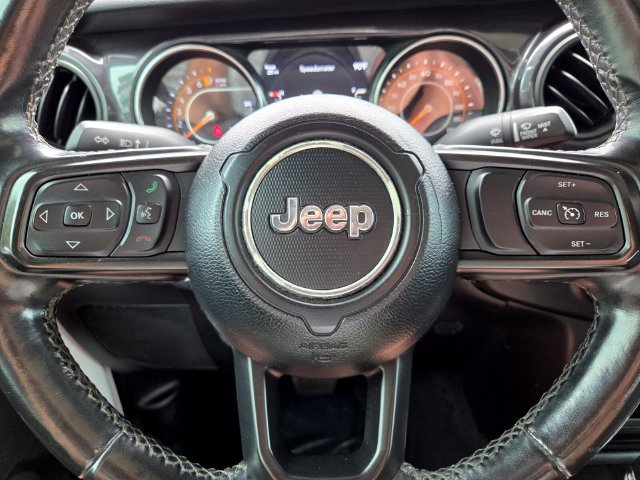 Certified 2020 Jeep Gladiator Mojave AWD/4WD image 32