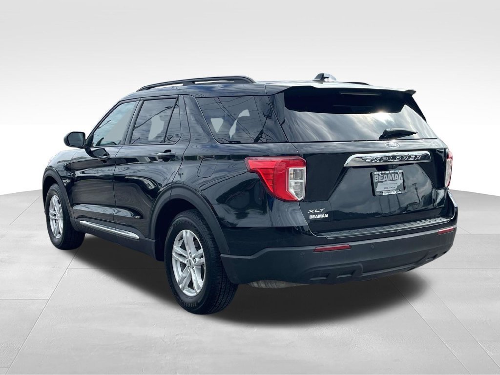 Used 2022 Ford Explorer XLT RWD image 6