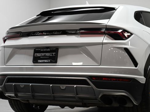 Used 2020 Lamborghini Urus image 57