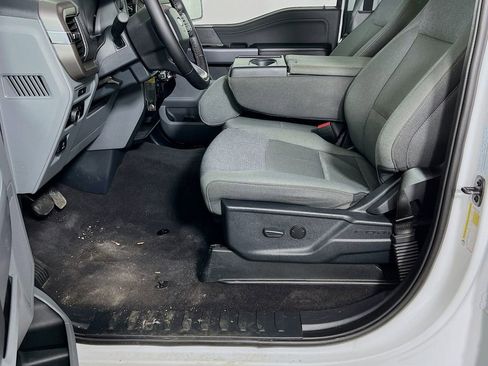 Used 2025 Ford F150 XLT w/ Equipment Group 301A Standard image 31