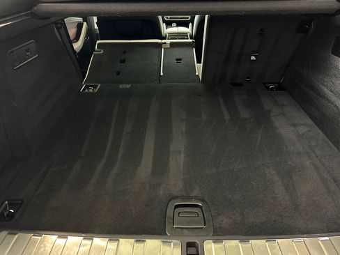 Used 2023 BMW X6 xDrive40i w/ M Sport Package image 33