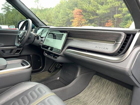 Used 2024 Rivian R1T Adventure image 23