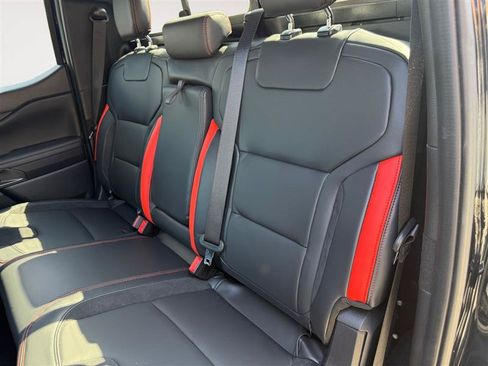 Used 2025 Ford Ranger Raptor AWD/4WD image 15