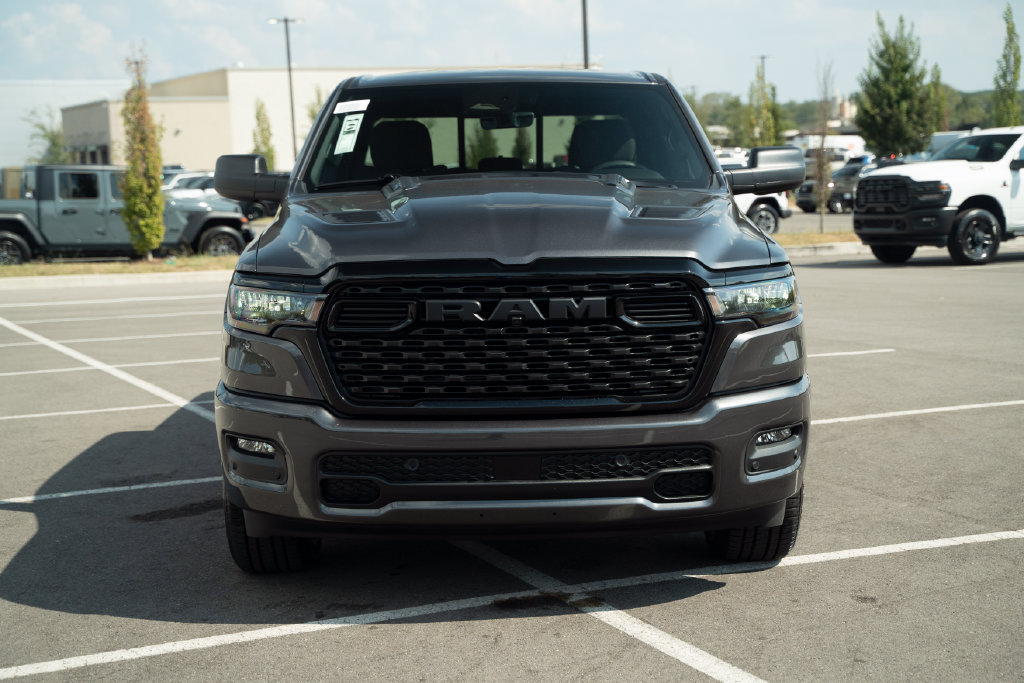 New 2027 RAM 1500 Express AWD/4WD image 2