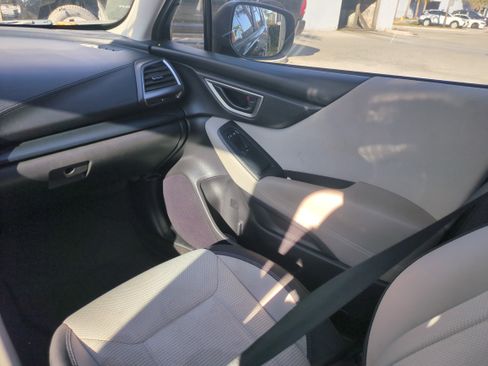 Used 2020 Subaru Forester w/ Popular Package #1 image 17