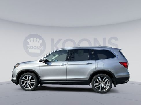 Used 2017 Honda Pilot Elite image 2